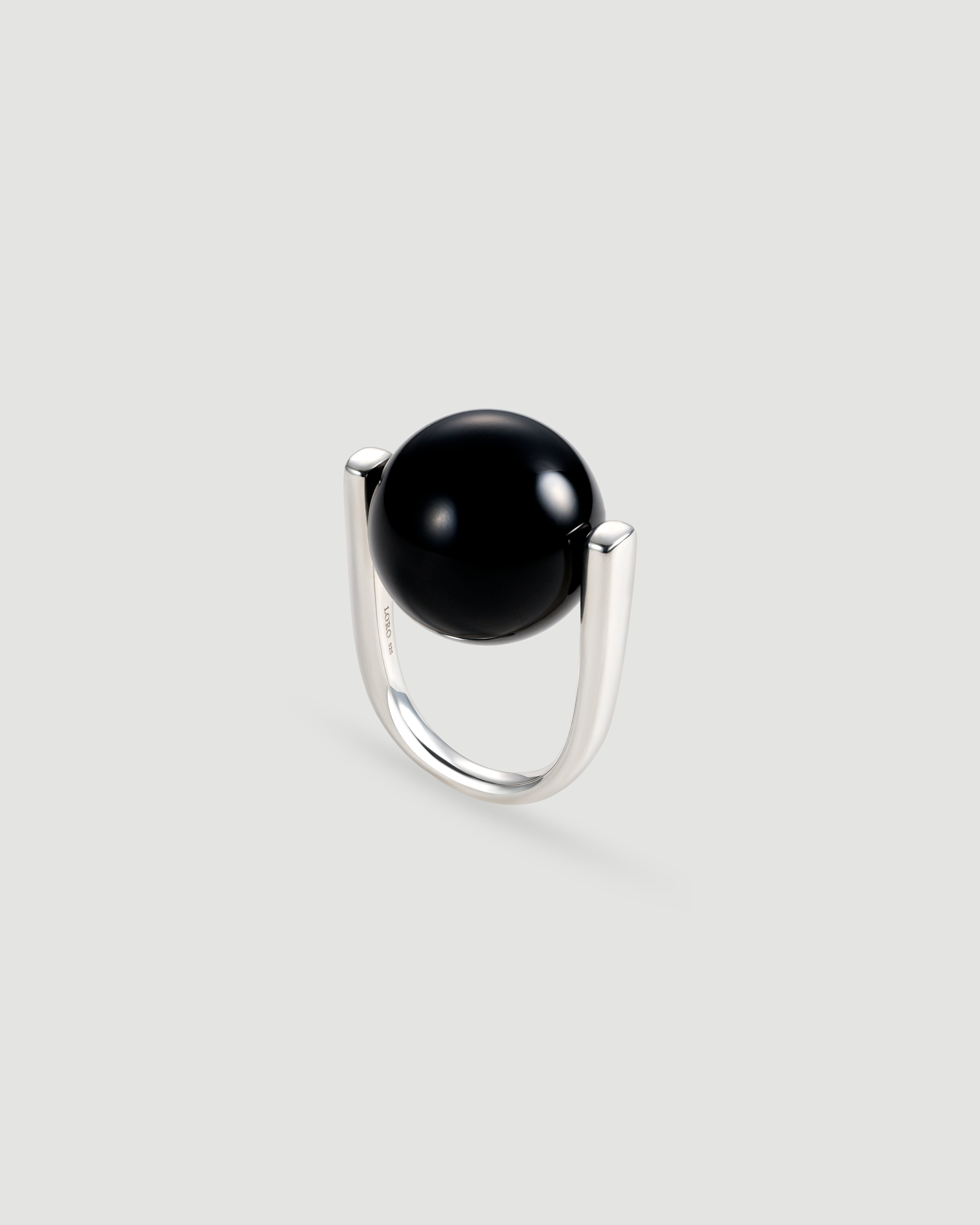 sphere onyx ring 03