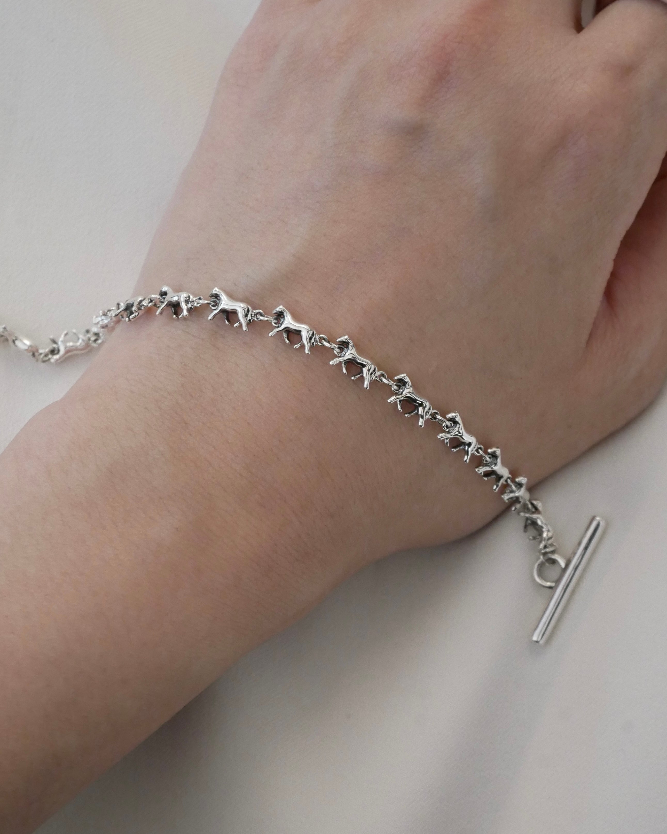 horse chain bracelet 01