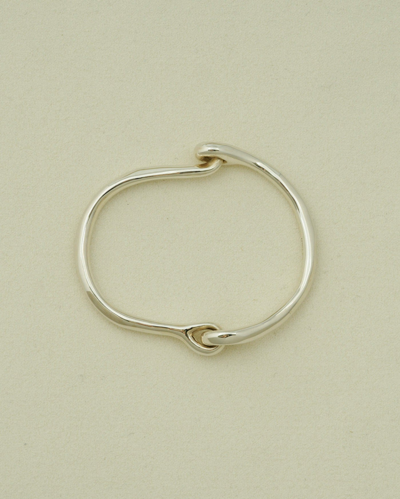 01M bangle 02