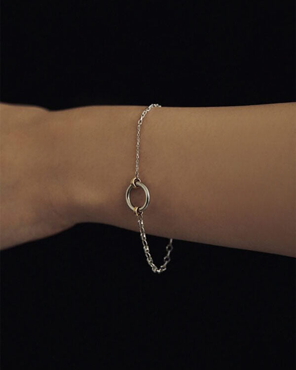 loop bracelet 01