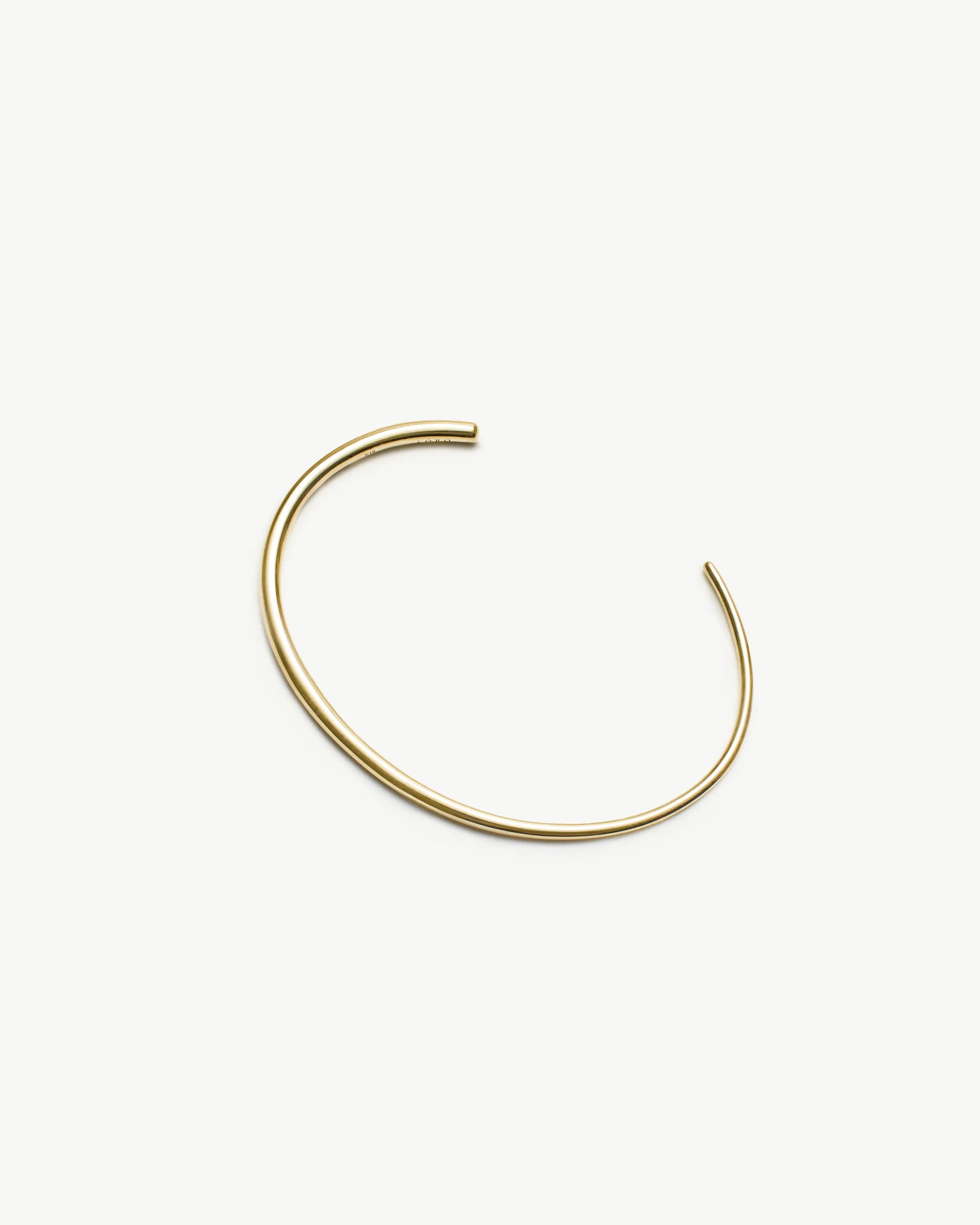 K18 bangle
