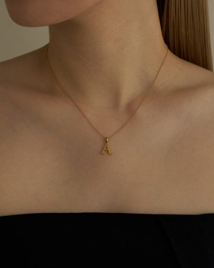 【受注品】 initial necklace gold