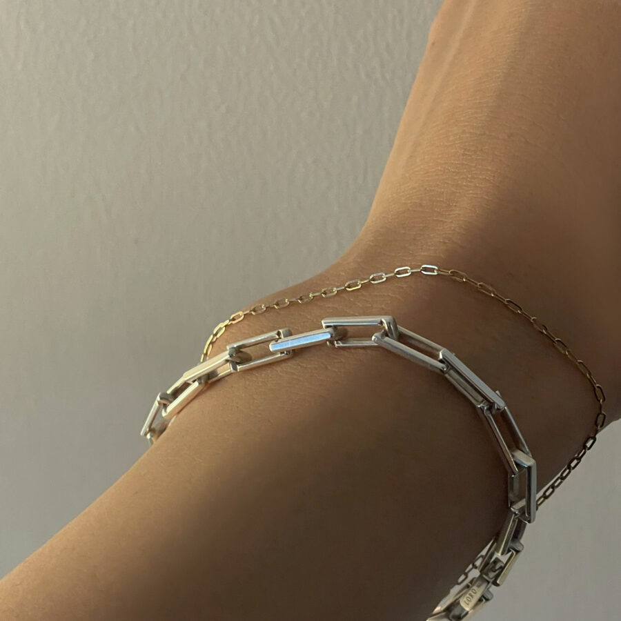 L  bracelet 01